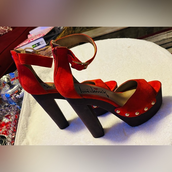 Almost Brand New Sexy Gorgeous Heels By LUICHINNY - box 29
